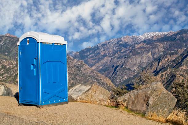 Portable bathroom rental in Lincoln Center, KS