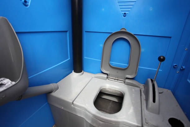 Best Best portable toilet rental  in Lincoln Center, KS